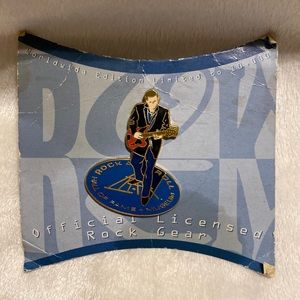Vintage Rock ‘n’ roll Hall of Fame museum pin